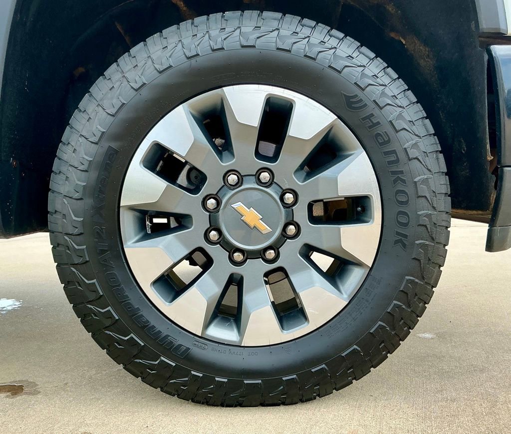 Used 2024 Chevrolet Silverado 2500 Custom w/ Custom Value Package image 20