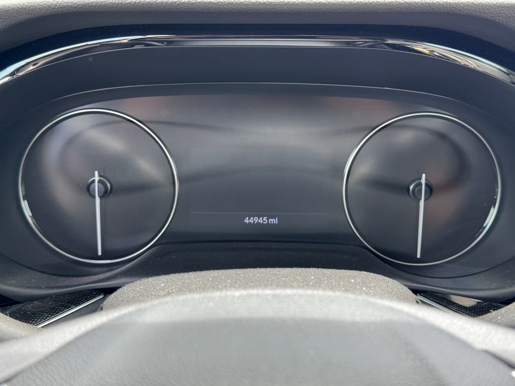 Used 2021 Buick Envision Preferred AWD/4WD image 25