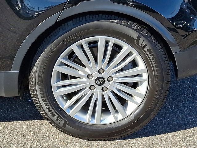 Used 2020 Land Rover Discovery HSE image 29