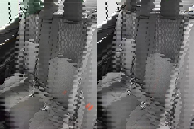 Used 2025 Toyota Camry image 7