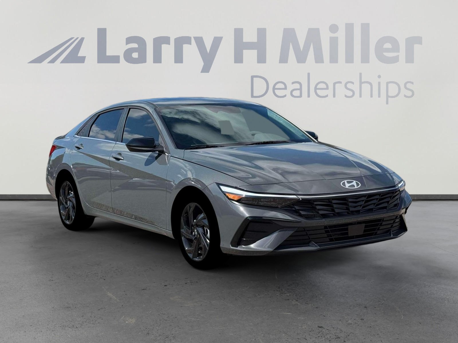 New 2026 Hyundai Elantra SEL Sport Premium FWD image 11