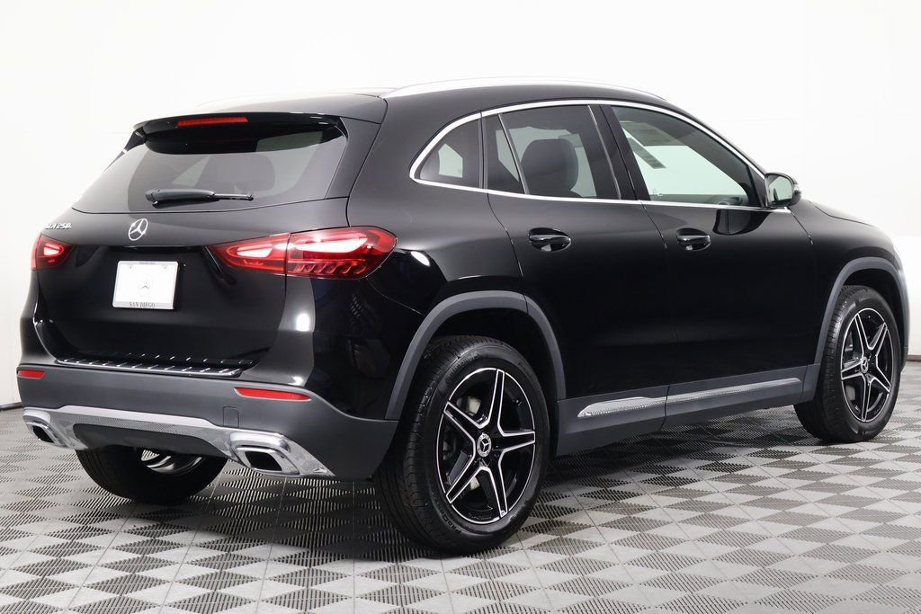 New 2026 Mercedes-Benz GLA 250 image 2
