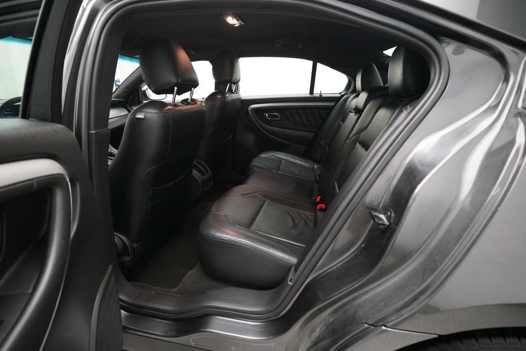 Used 2018 Ford Taurus SEL FWD image 15