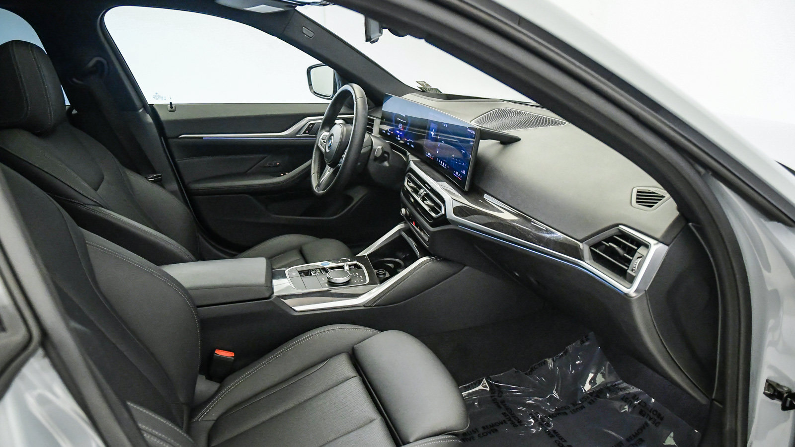 Certified 2024 BMW i4 eDrive35 w/ M Sport Package RWD image 16