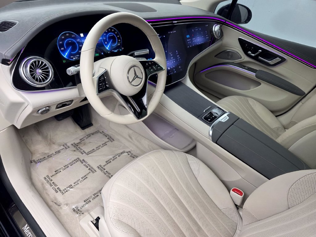 Used 2023 Mercedes-Benz EQS 580 4MATIC Sedan image 10