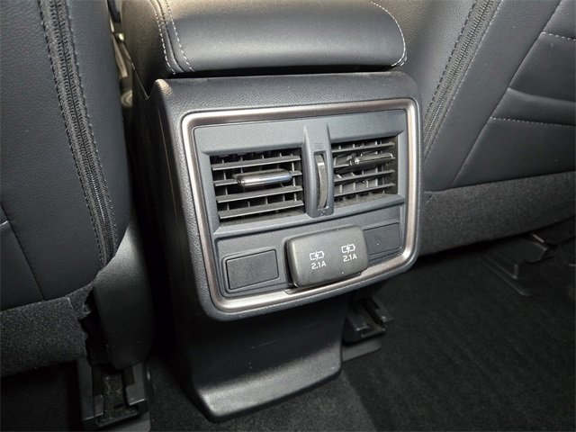 Used 2022 Subaru Forester Limited w/ Popular Package #3 image 19