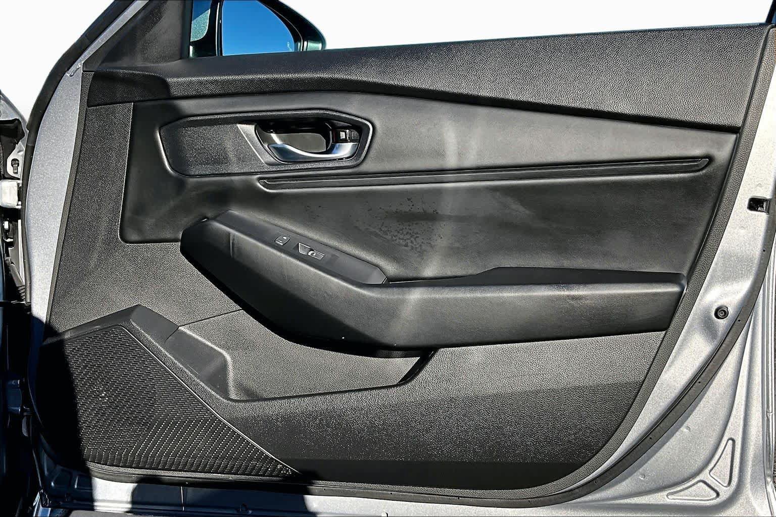 Used 2024 Honda Accord EX image 22