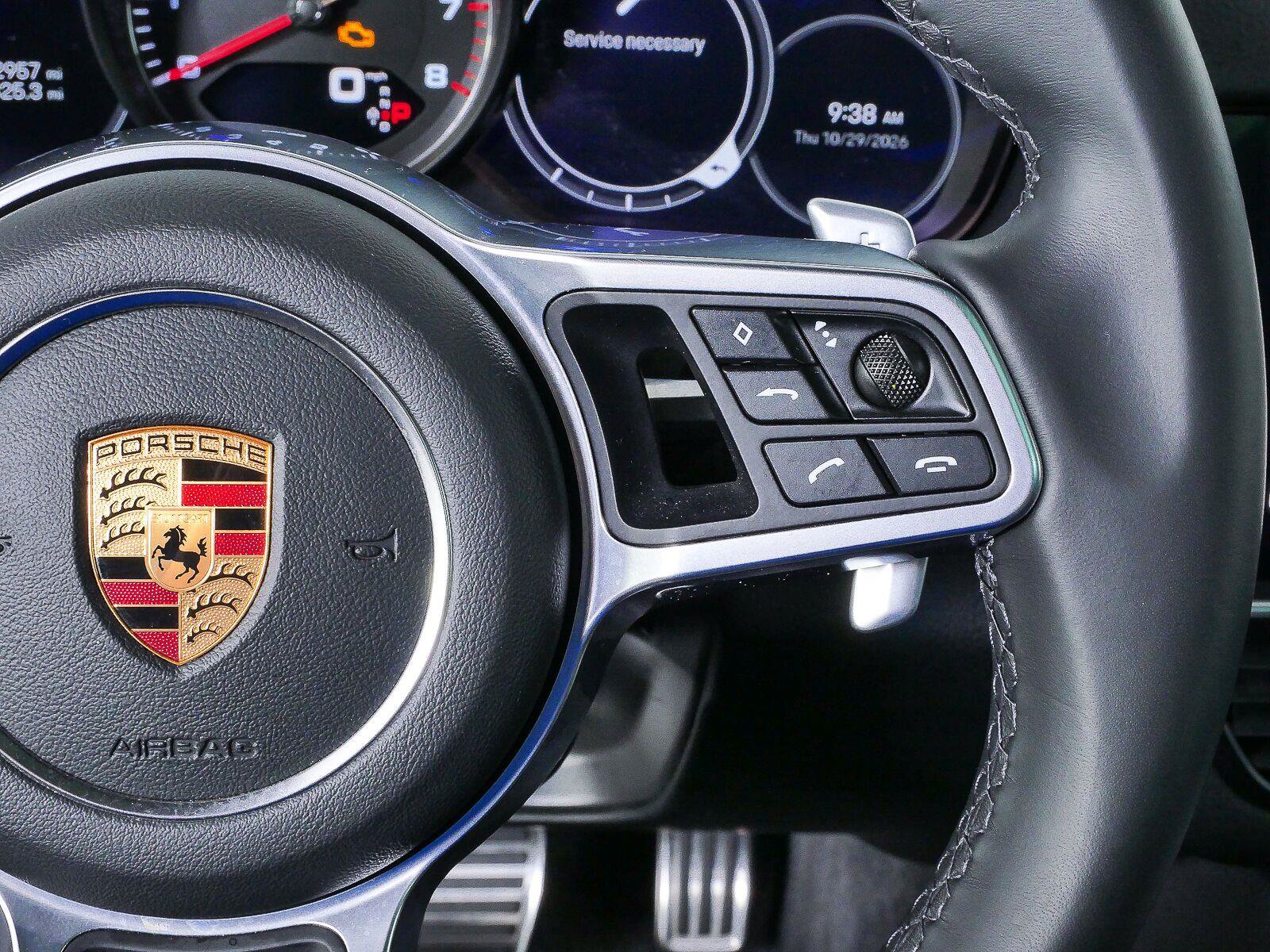 Certified 2022 Porsche Cayenne S Platinum AWD/4WD image 12
