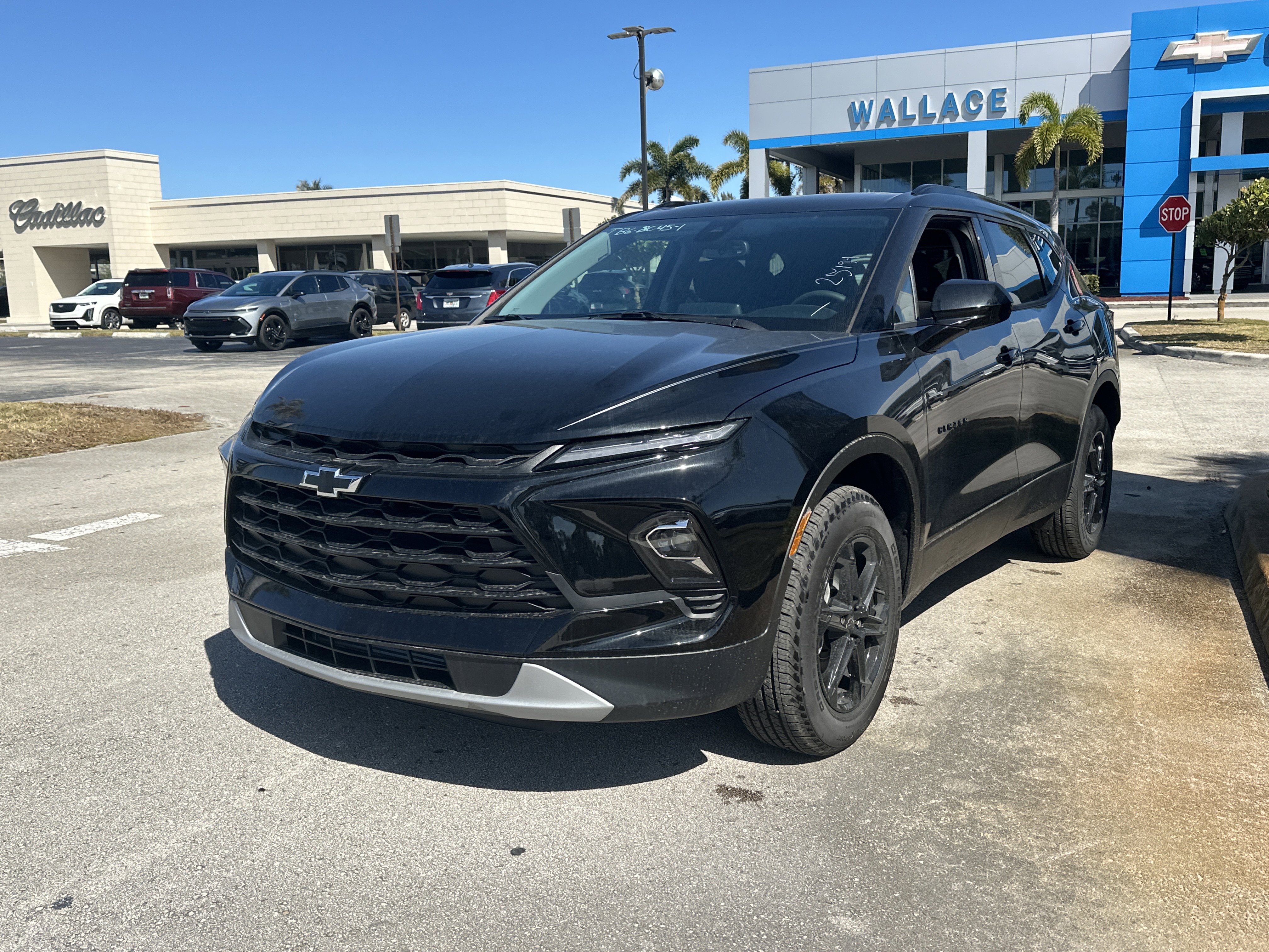 New 2026 Chevrolet Blazer LT w/ Convenience Package FWD image 2