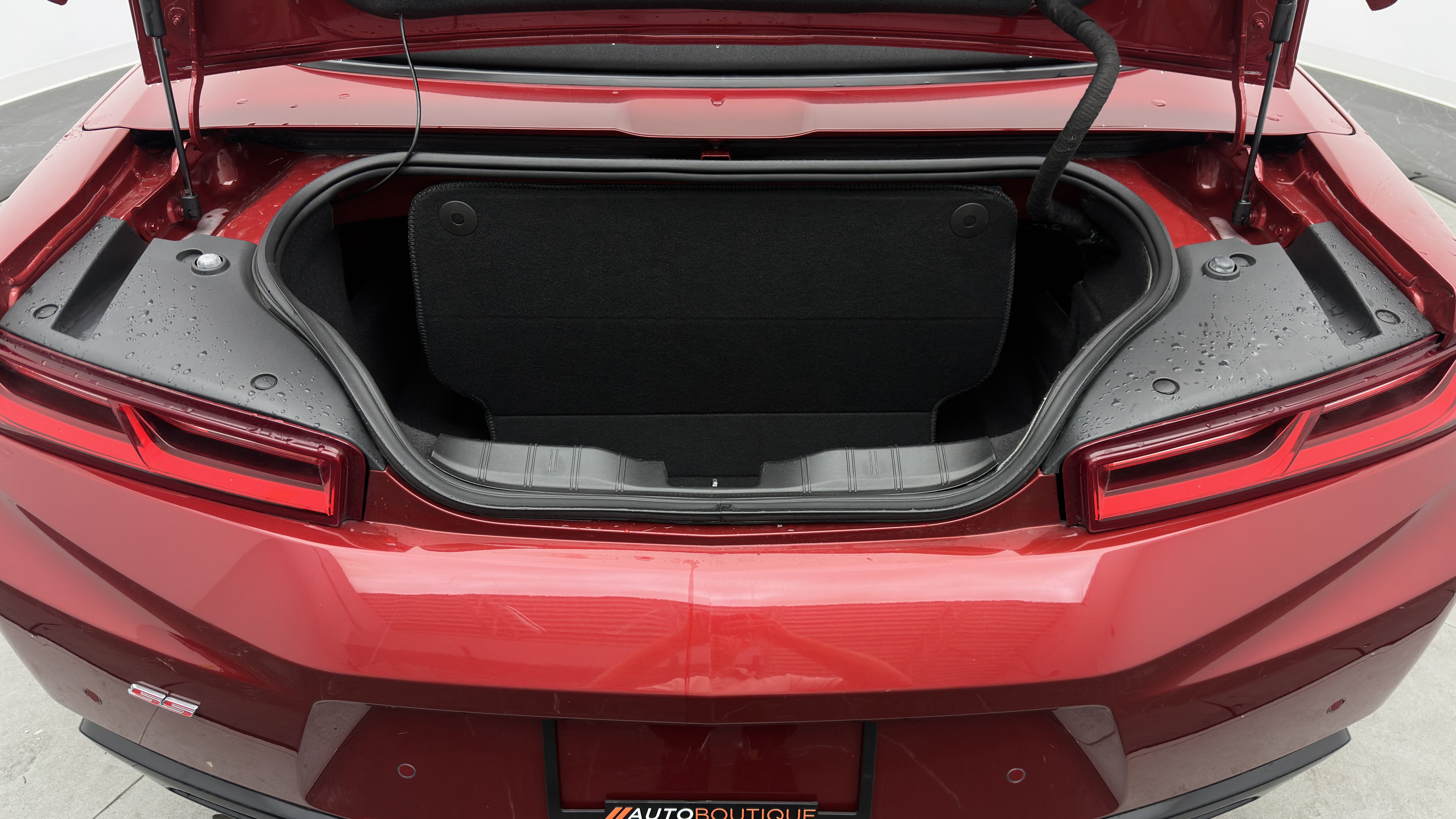 Used 2016 Chevrolet Camaro SS RWD image 24