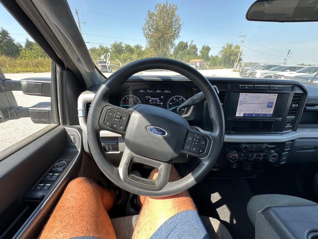 Used 2024 Ford F250 XLT AWD/4WD image 14