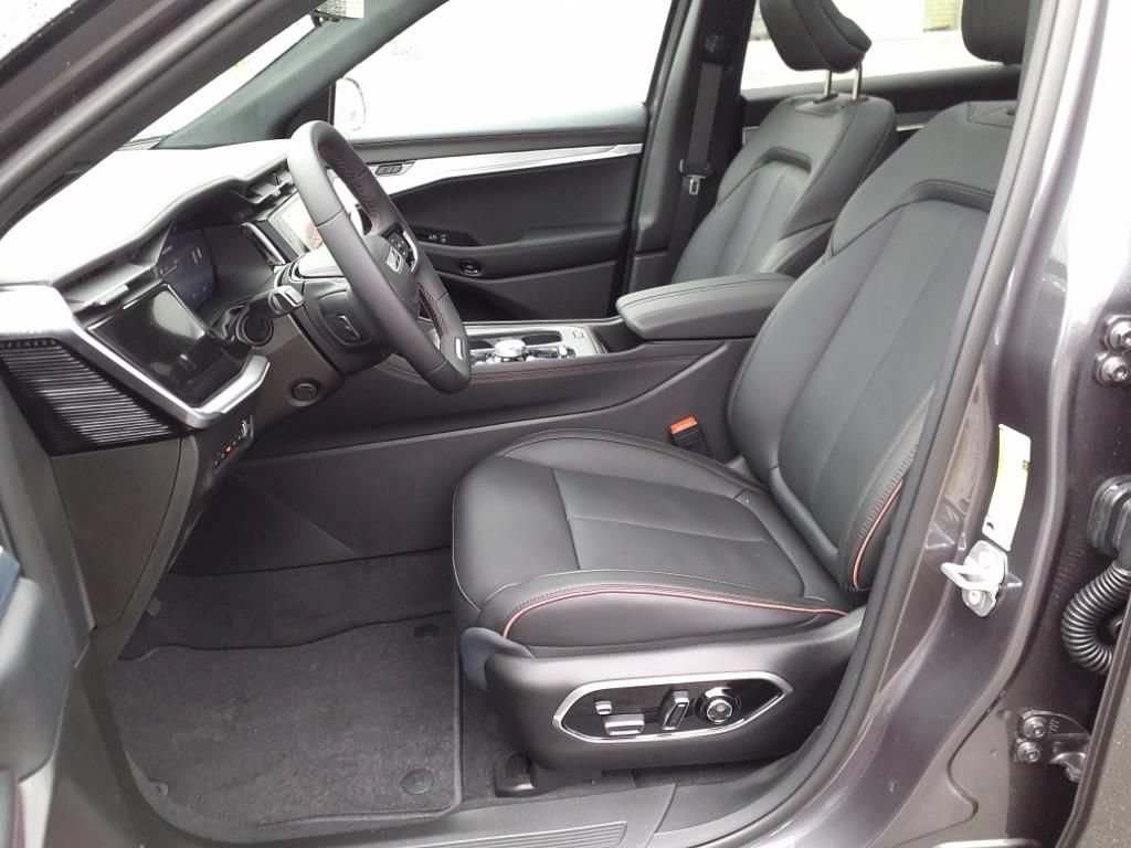 New 2025 Jeep Wagoneer S Launch Edition AWD/4WD image 4