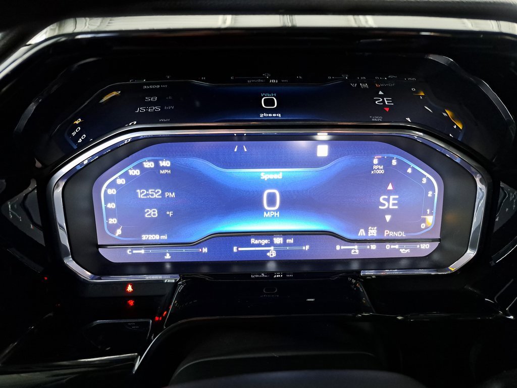 Used 2023 Chevrolet Silverado 1500 LT image 10