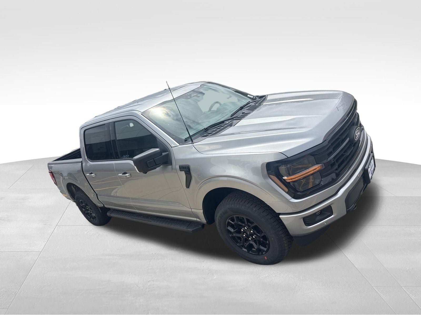 New 2026 Ford F150 XLT w/ Equipment Group 302A MID AWD/4WD image 8