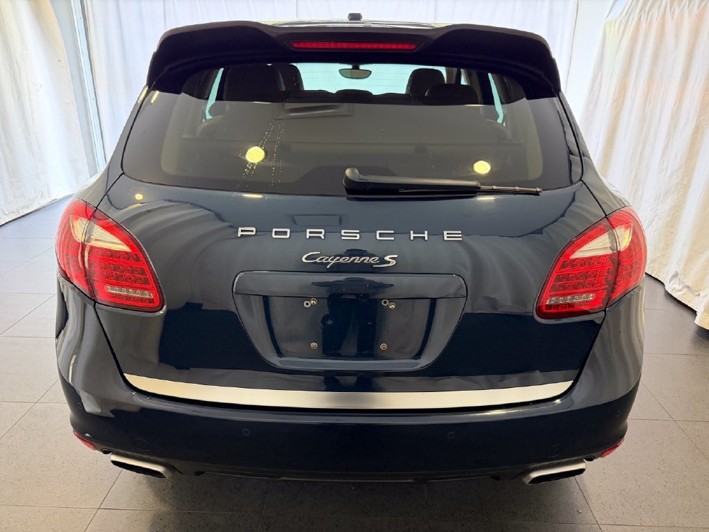 Used 2013 Porsche Cayenne S AWD/4WD image 8