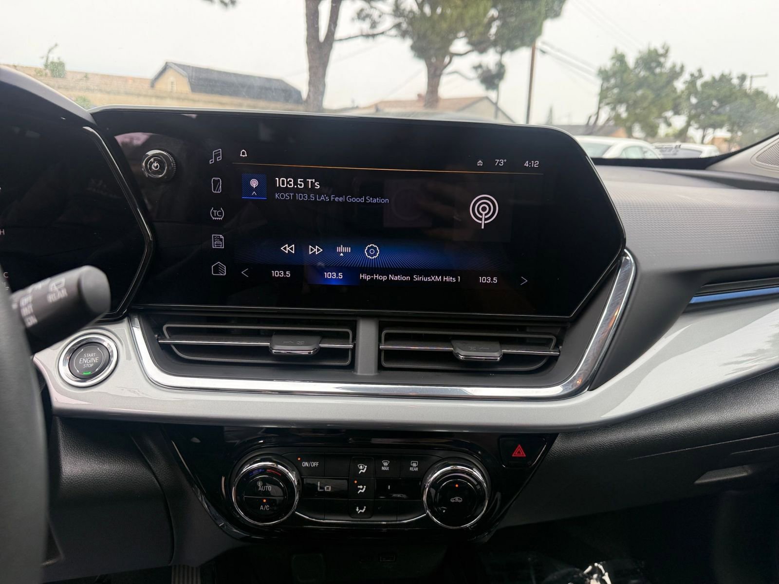 Used 2025 Chevrolet Trax LT image 17