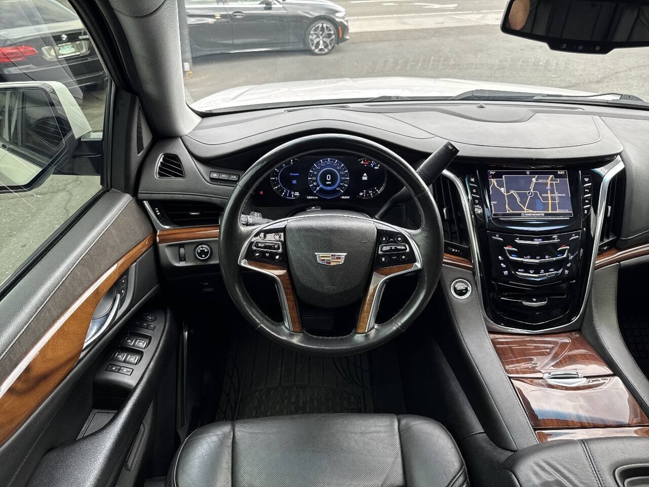 Used 2016 Cadillac Escalade Premium AWD/4WD image 26