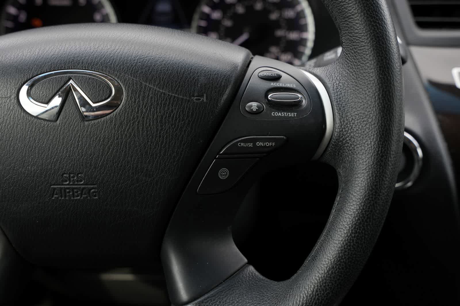 Used 2013 INFINITI JX35 AWD w/ Premium Pkg image 11
