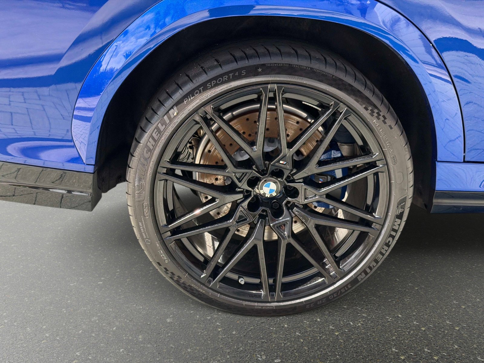 Used 2026 BMW X6 M Competition image 18