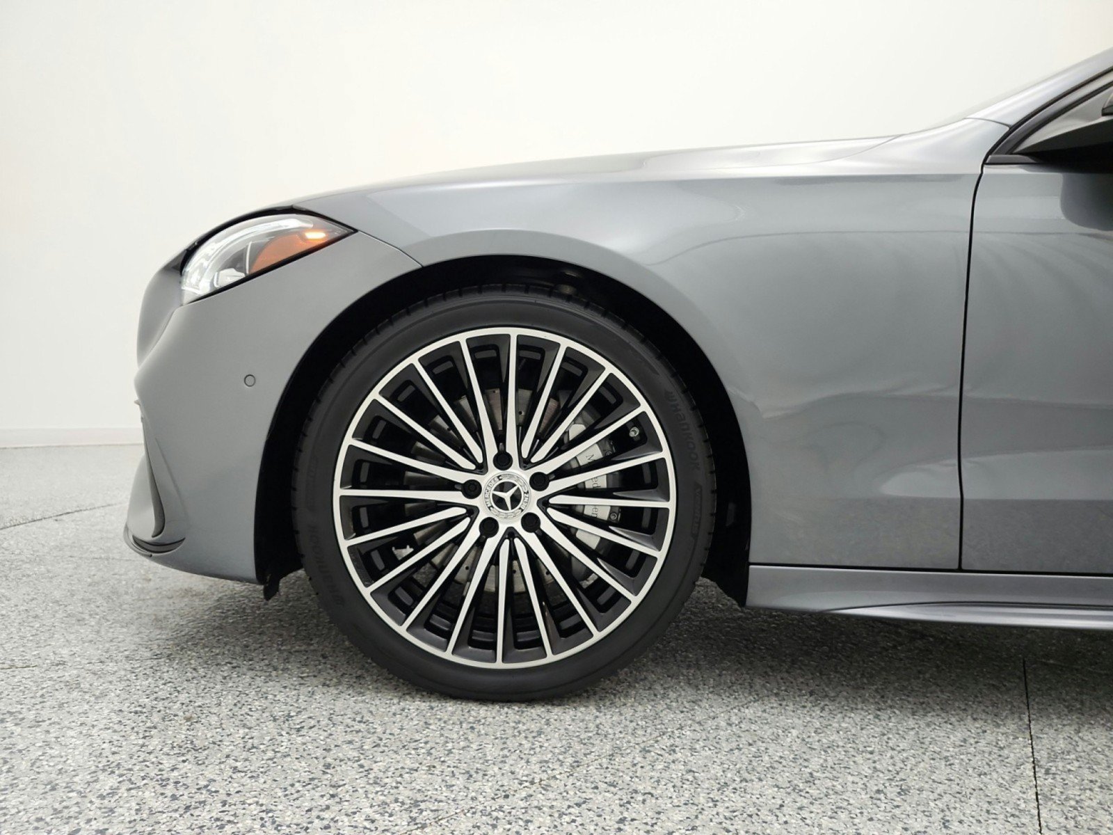 Used 2024 Mercedes-Benz C 300 Sedan image 18