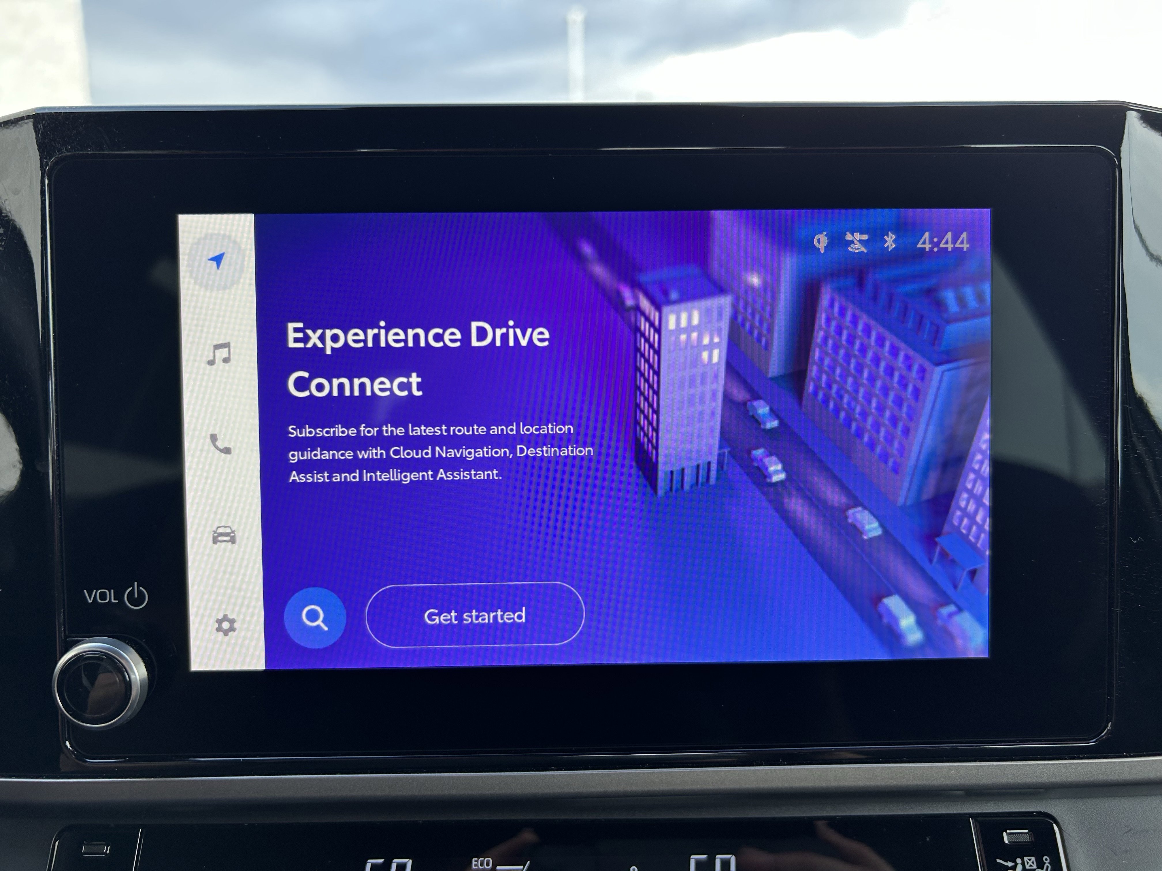 Certified 2025 Toyota Camry SE FWD image 27
