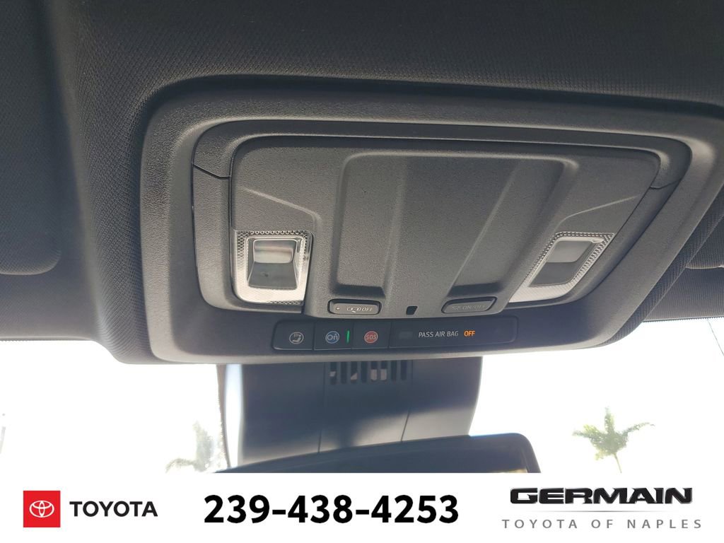 Used 2023 GMC Sierra 1500 AT4 image 35