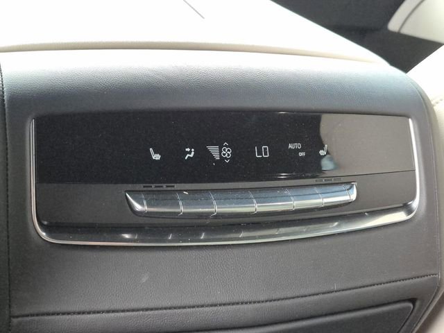 Used 2023 Cadillac Escalade ESV Sport w/ Touring Package image 29