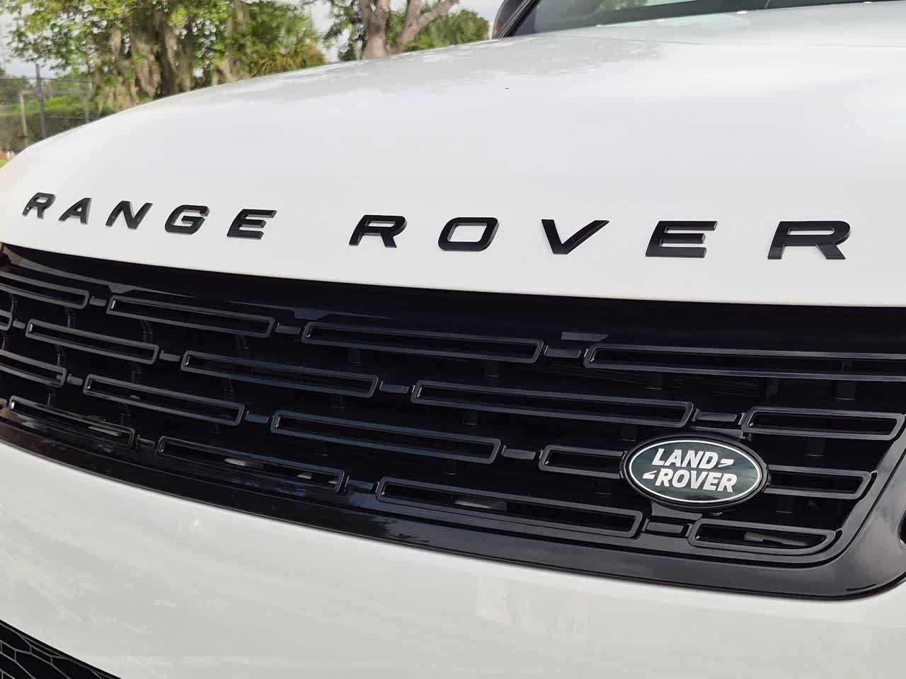 New 2027 Land Rover Range Rover Sport SE AWD/4WD image 13