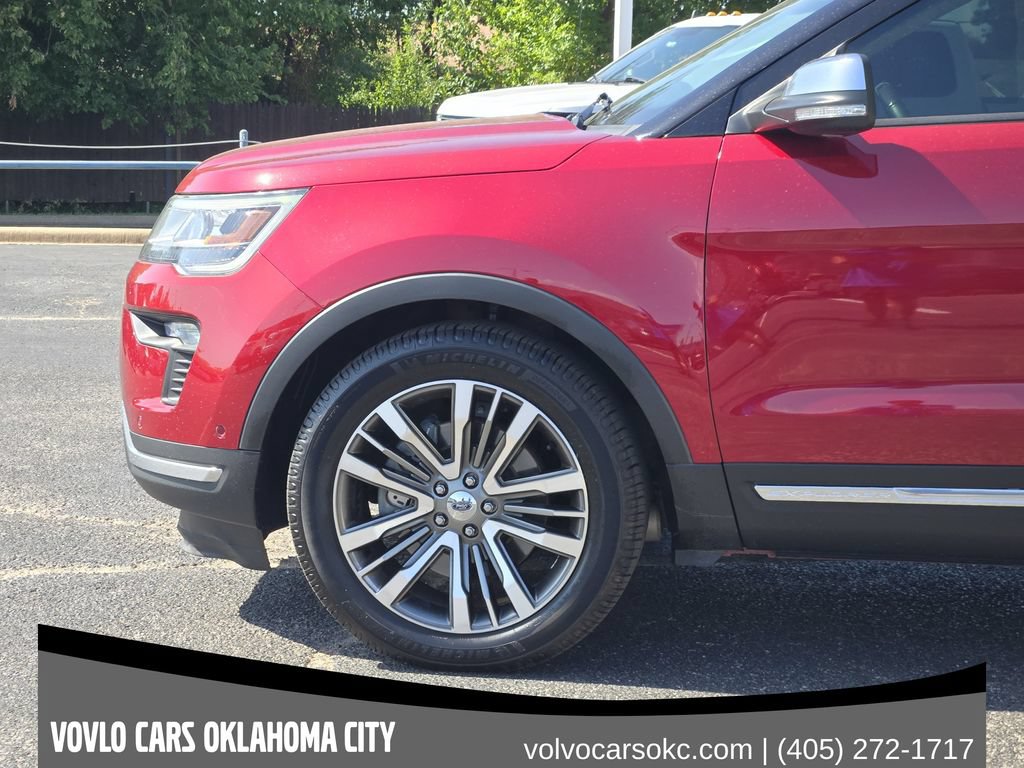 Used 2019 Ford Explorer Platinum AWD/4WD image 6
