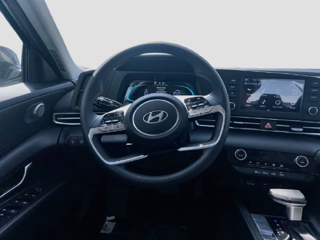 New 2026 Hyundai Elantra Hybrid FWD image 23