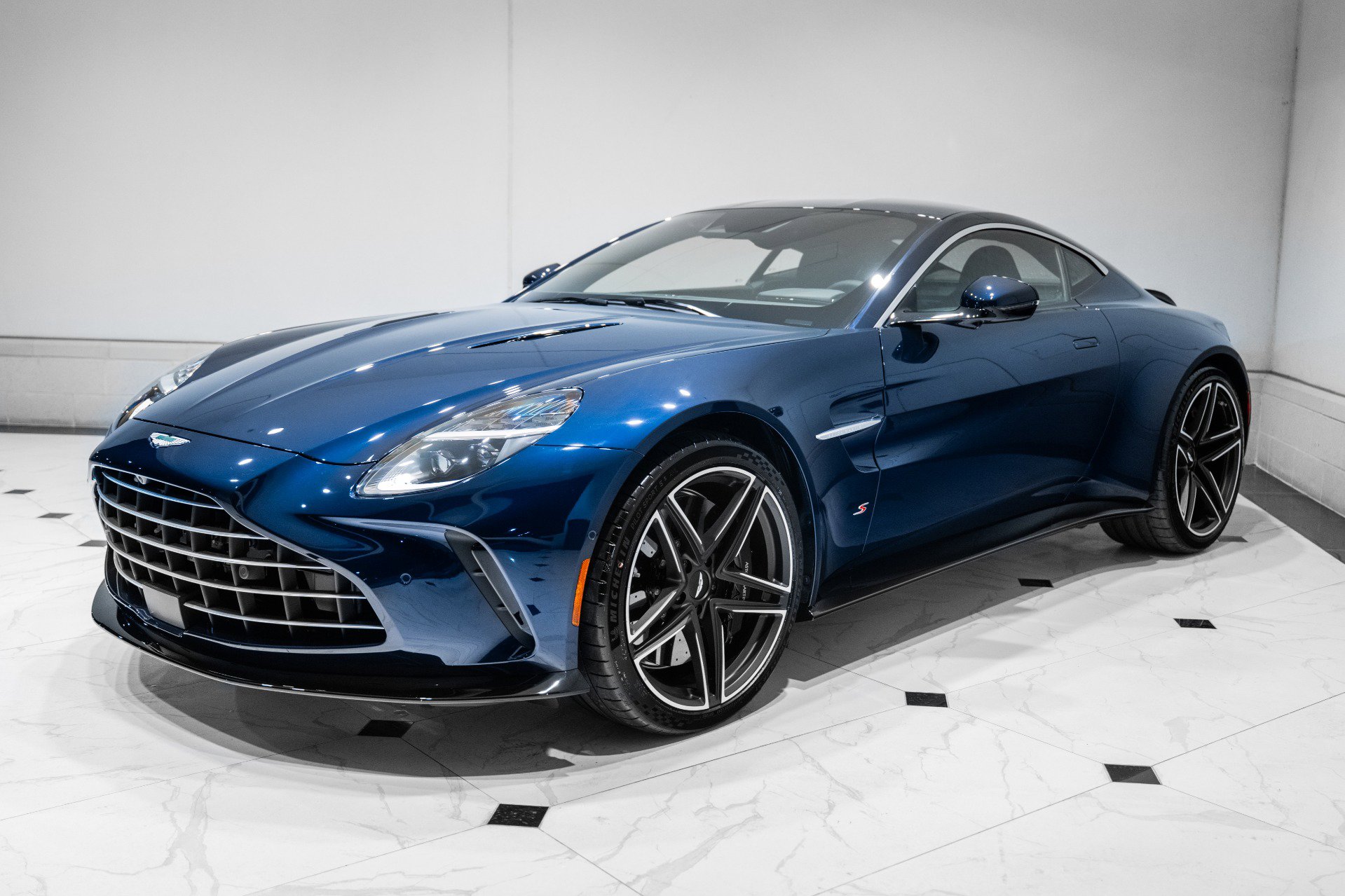 New 2026 Aston Martin V8 Vantage S RWD image 37