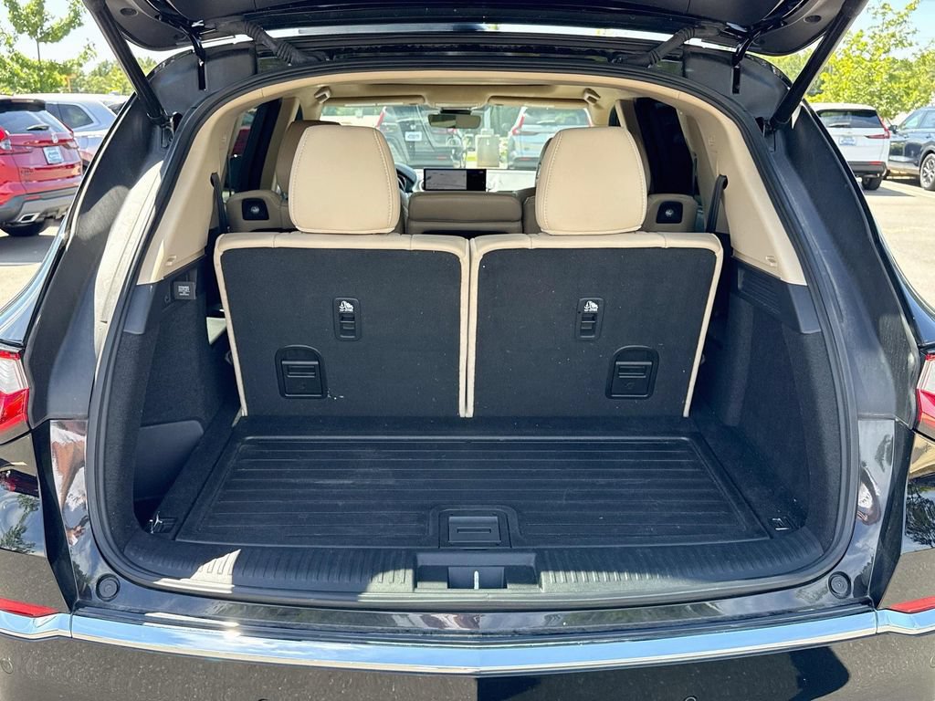 Used 2024 Acura MDX w/ Technology Package FWD image 31
