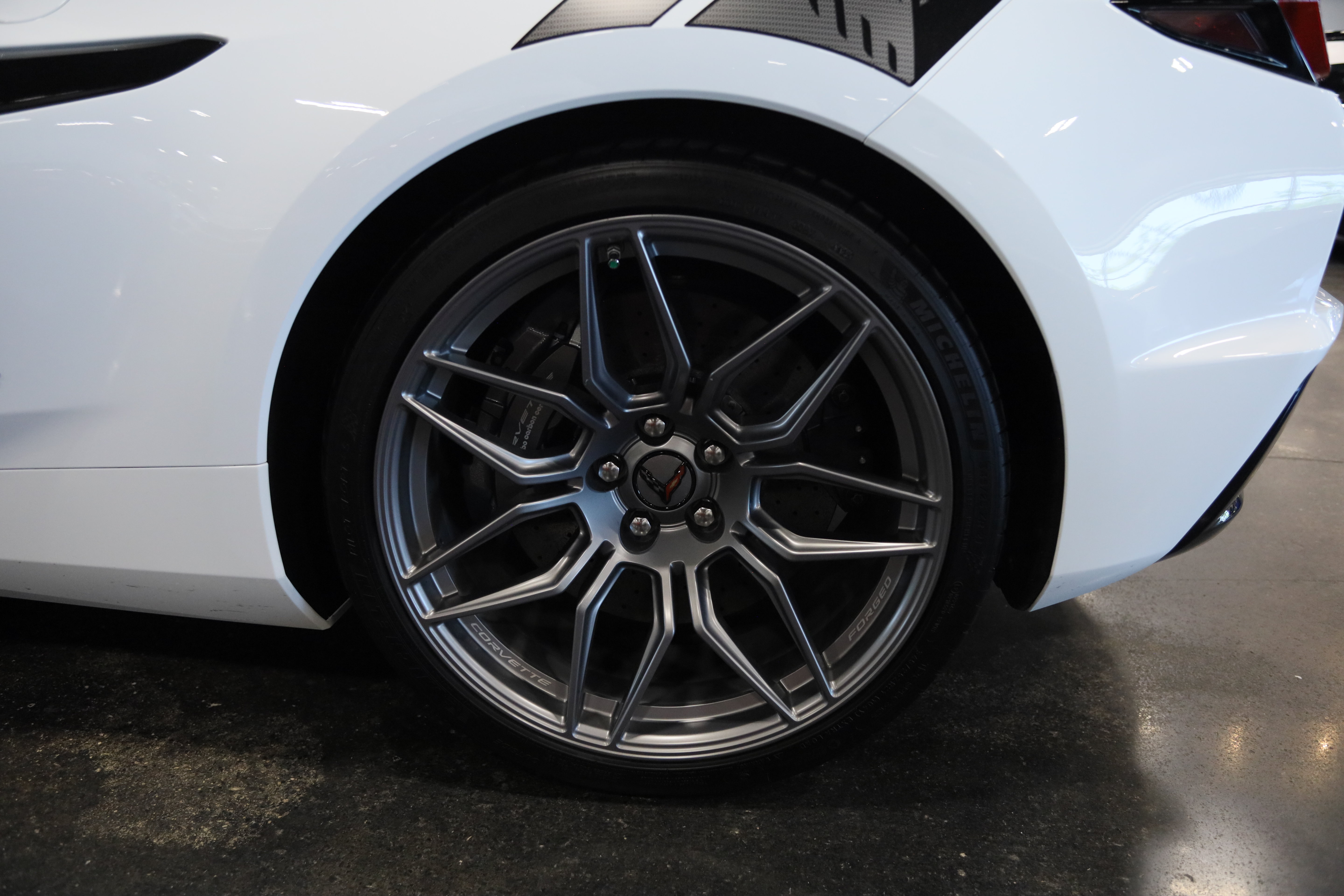 Used 2024 Chevrolet Corvette Z06 w/ Z07 Performance Package RWD image 12