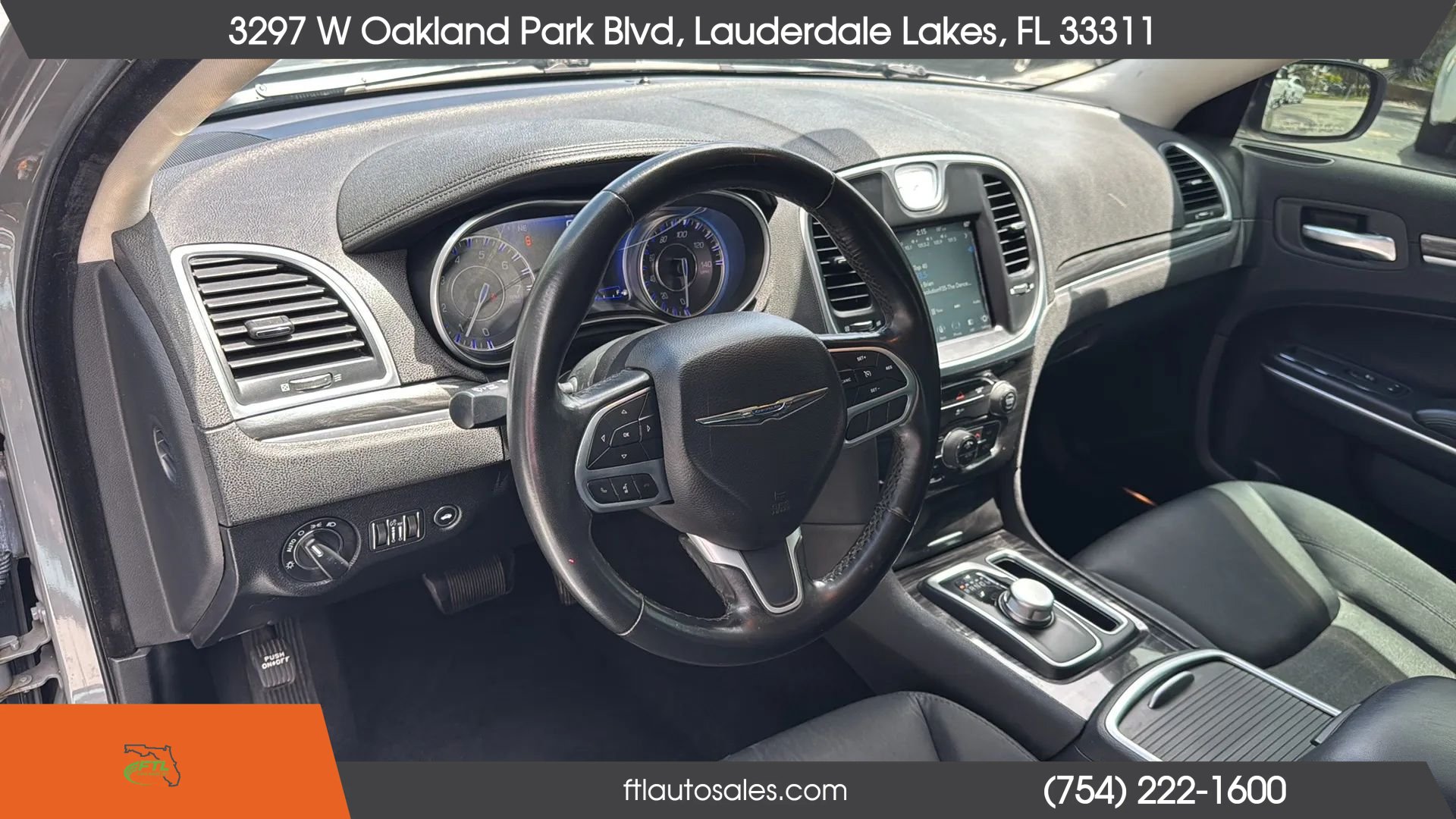Used 2019 Chrysler 300 Touring w/ Sport Appearance Package RWD image 19