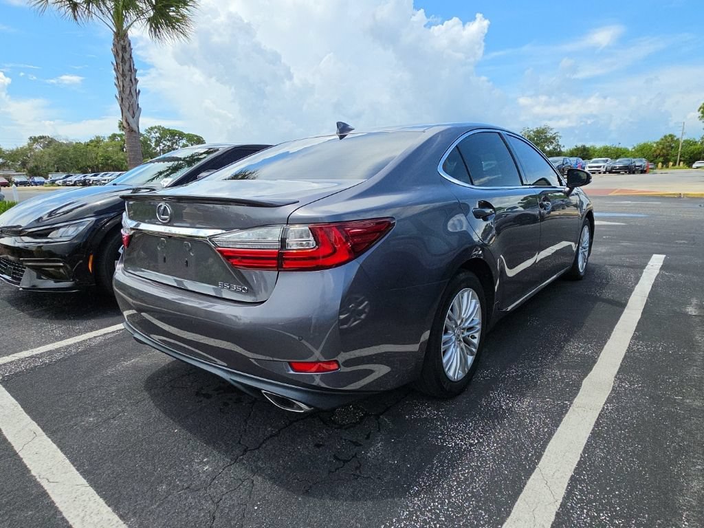 Used 2016 Lexus ES 350 w/ Premium Package w/Wood Trim FWD image 18