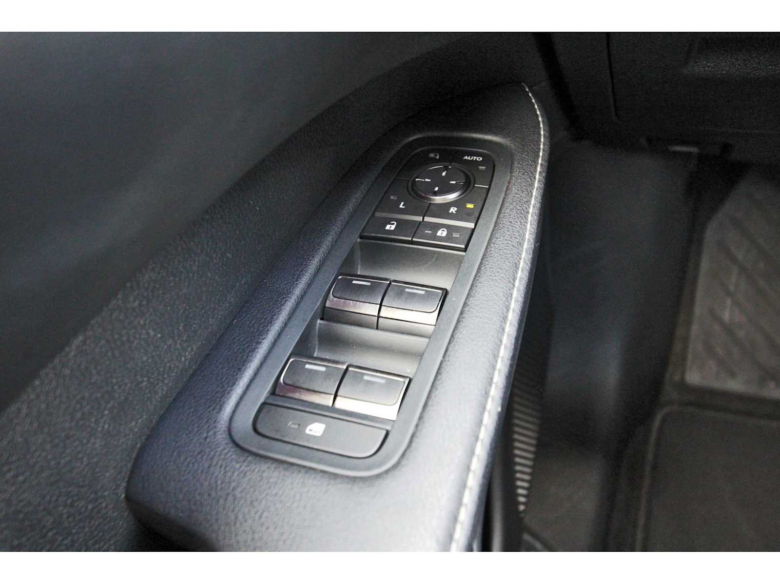 Used 2023 Lexus RX 350 FWD w/ Cold Area Package image 19