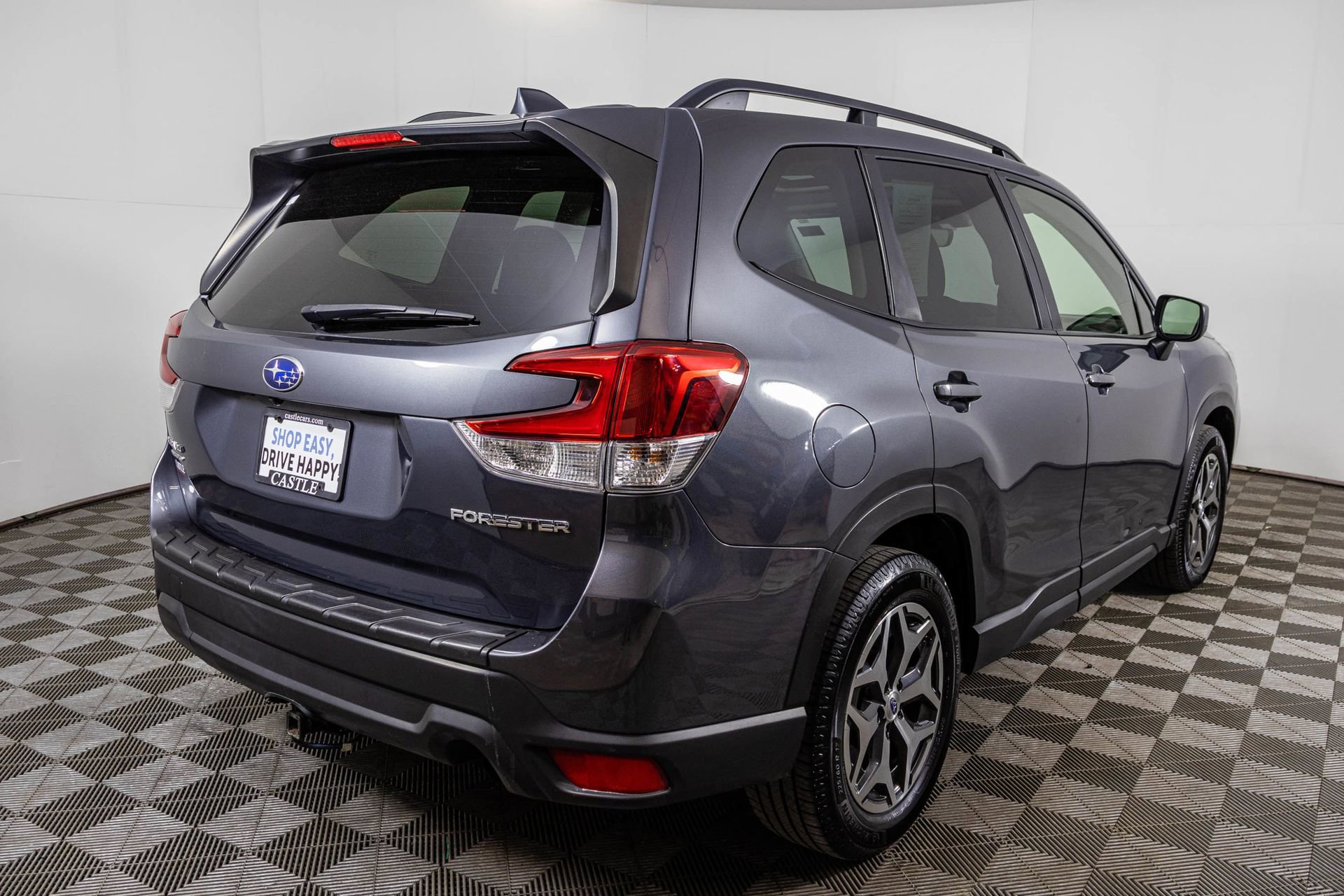 Used 2020 Subaru Forester Premium image 16
