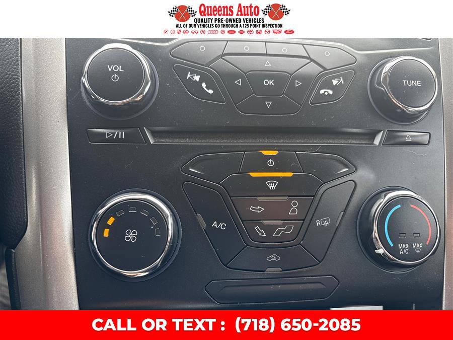 Used 2018 Ford Fusion SE image 35