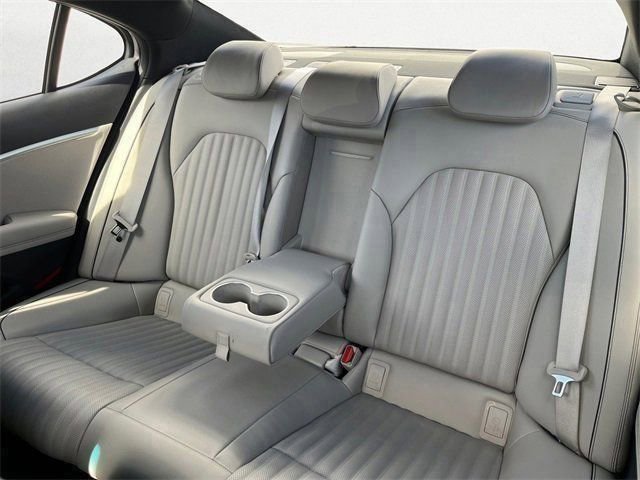 Used 2023 Genesis G70 2.0T w/ Sport Prestige Package image 23