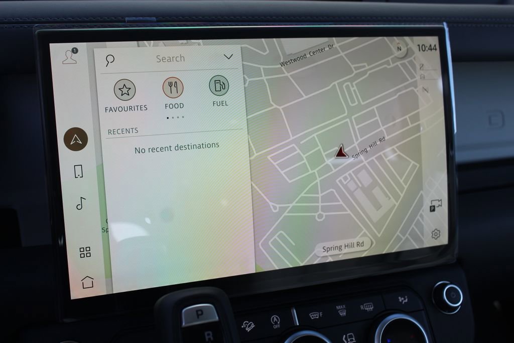 New 2026 Land Rover Defender 130 X-Dynamic SE image 16