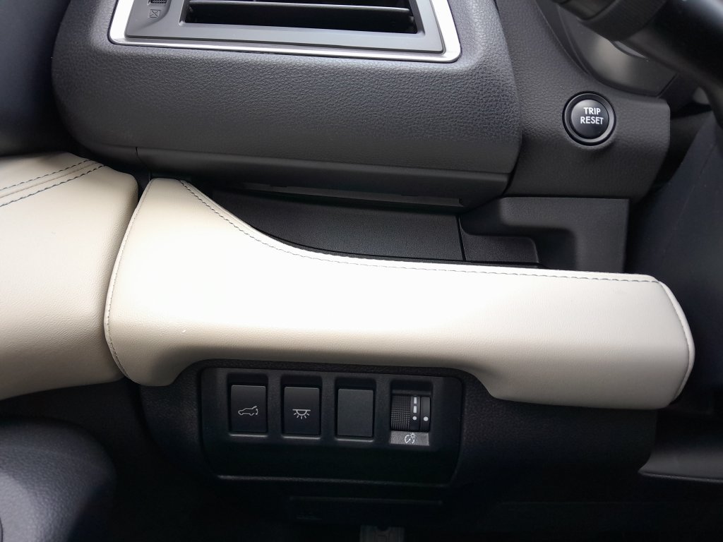 New 2026 Subaru Ascent Limited AWD/4WD image 11
