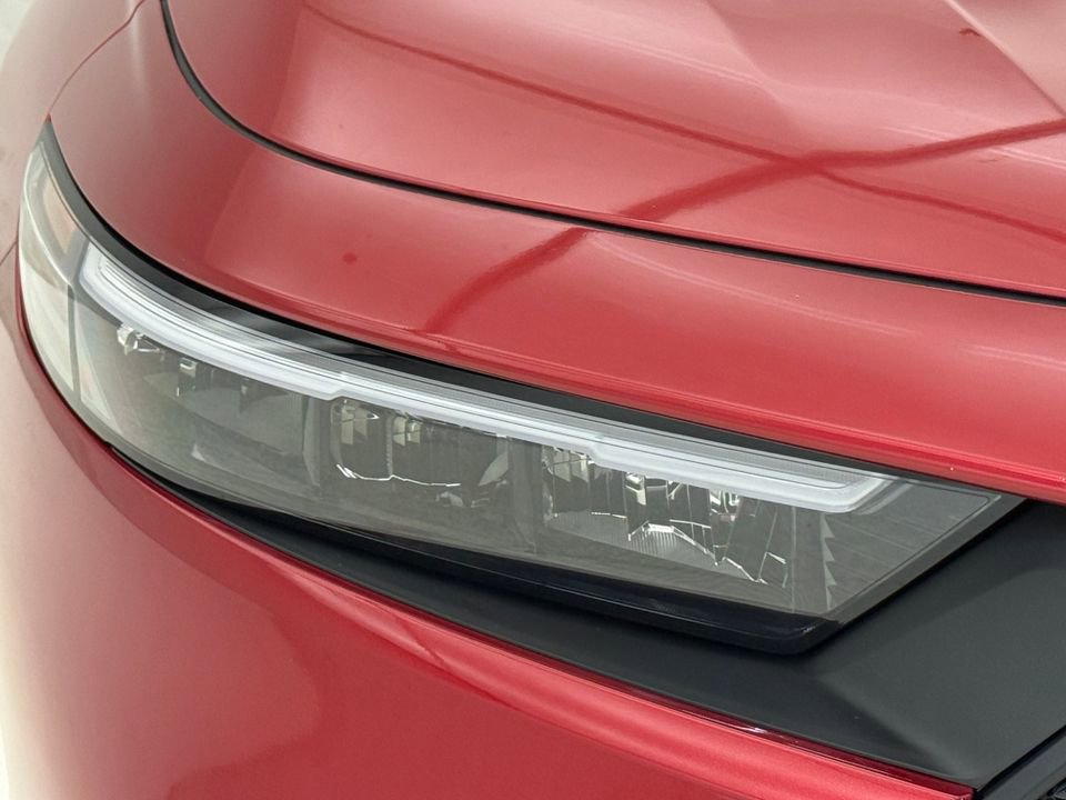 New 2025 Honda Accord SE image 4