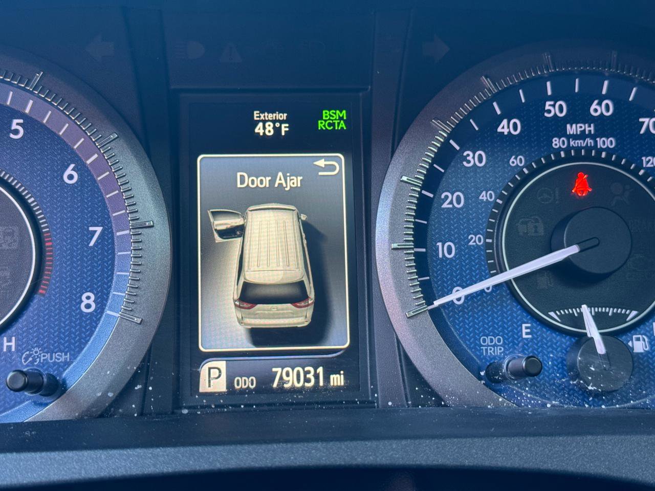 Used 2018 Toyota Sienna Limited Premium image 21