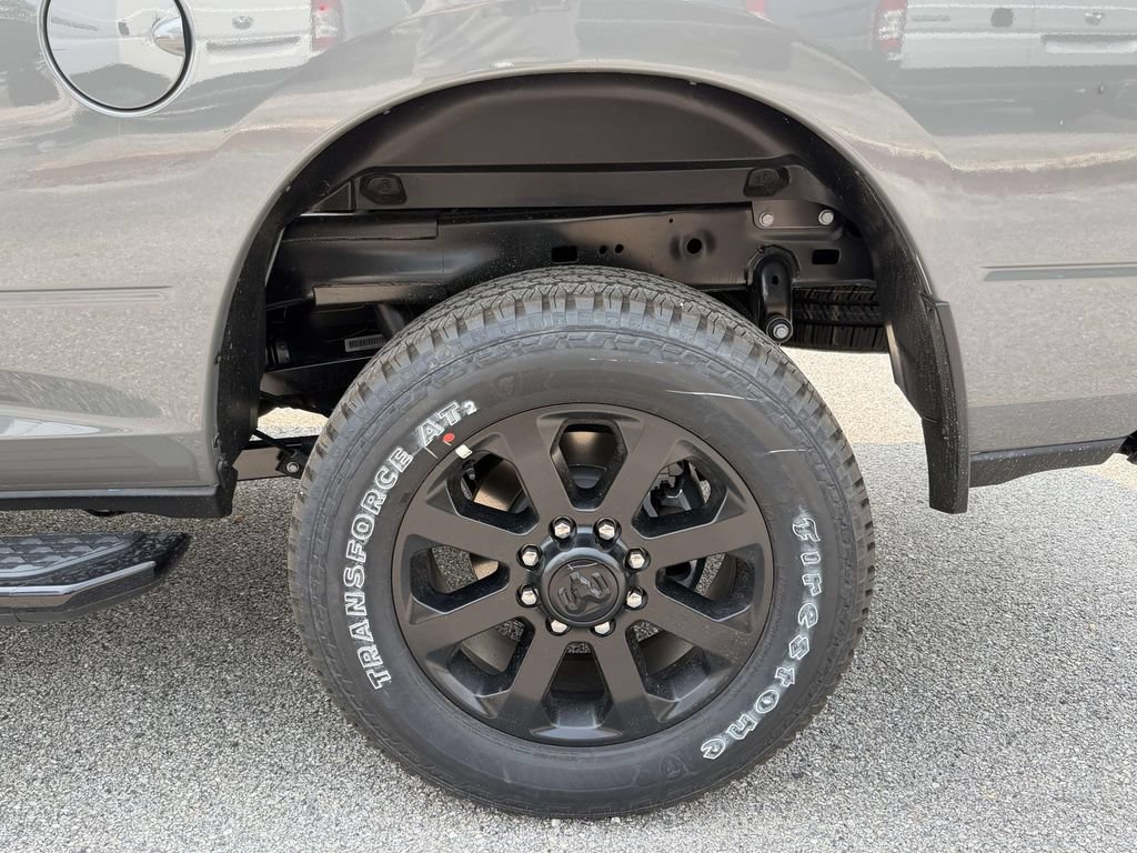 New 2026 RAM 2500 Big Horn AWD/4WD image 7