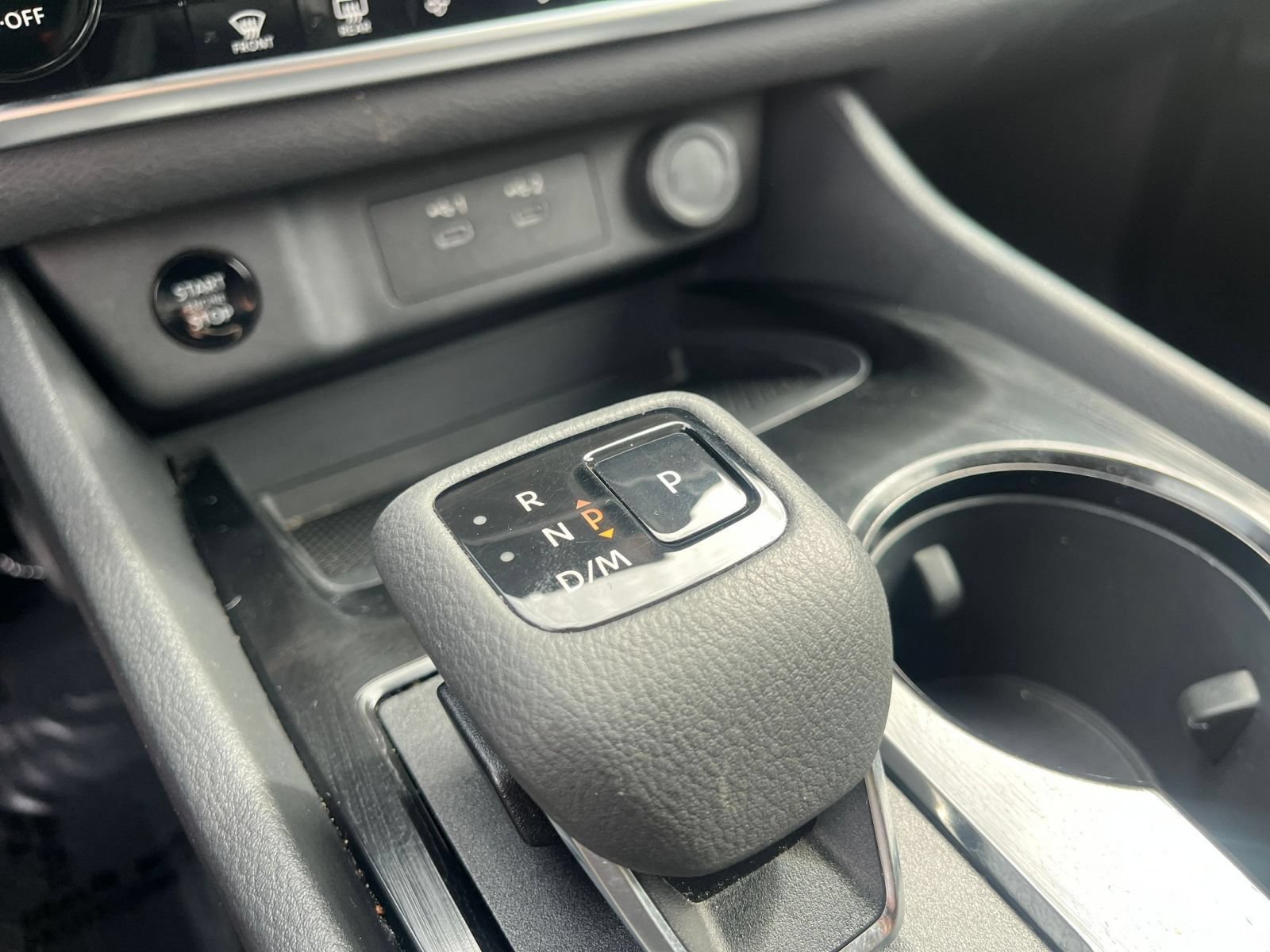 Used 2025 Nissan Rogue SV FWD image 43