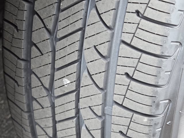 Used 2024 Chevrolet Trax RS w/ Driver Confidence Package FWD image 9