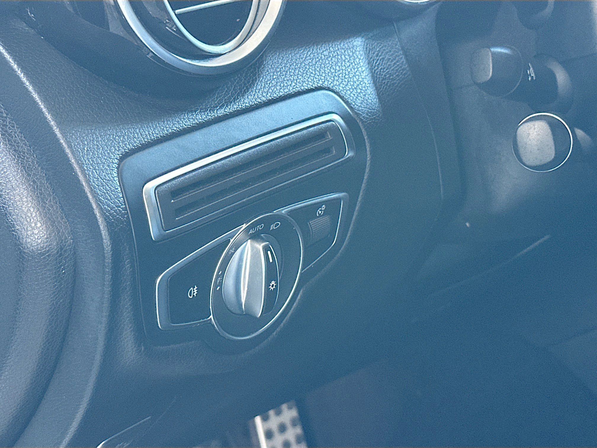 Used 2018 Mercedes-Benz GLC 300 4MATIC Coupe image 10