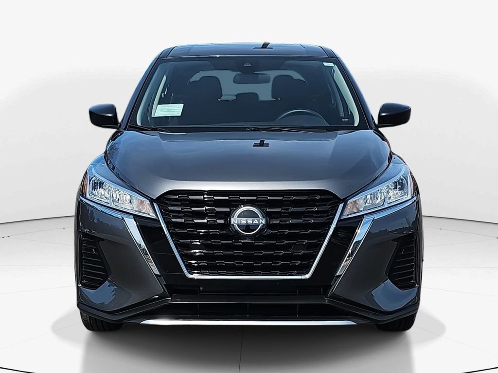 Used 2025 Nissan Kicks Play S image 11
