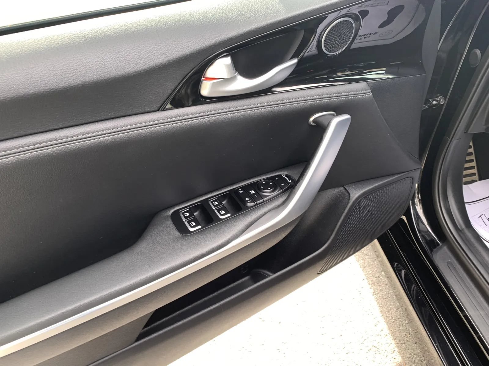 Used 2020 Kia Stinger GT-Line RWD image 22