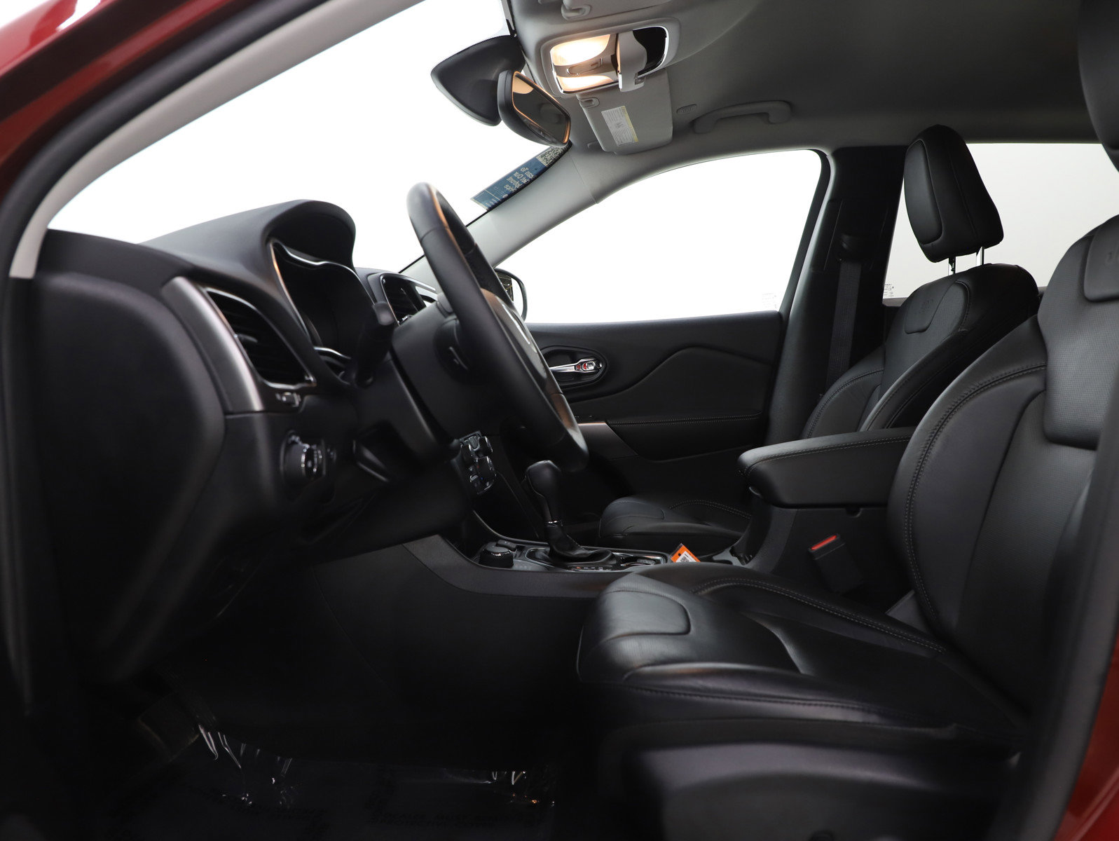 Used 2020 Jeep Cherokee Limited image 20